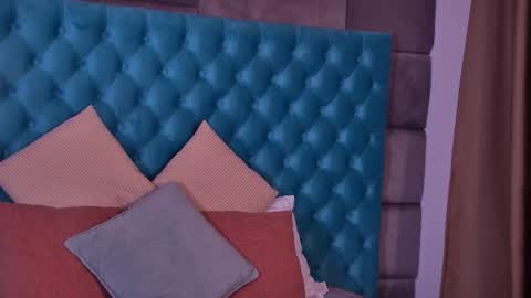 NayaBliss online show from February 16, 3:43 pm