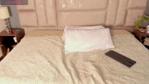 nayara_macherano online show from November 15, 10:22 pm