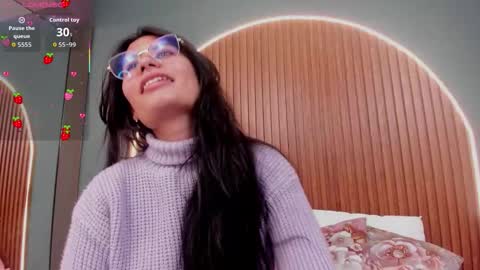 Naye  online show from November 16, 5:20 am