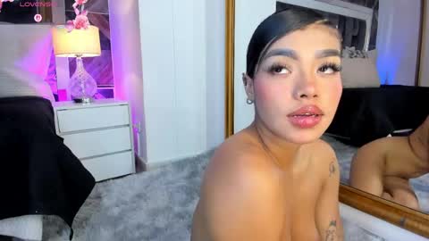    online show from April 19, 11:33 am