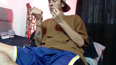 Im Nayton online show from November 24, 11:31 am