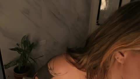 nazzz10 online show from March 29, 2:40 pm