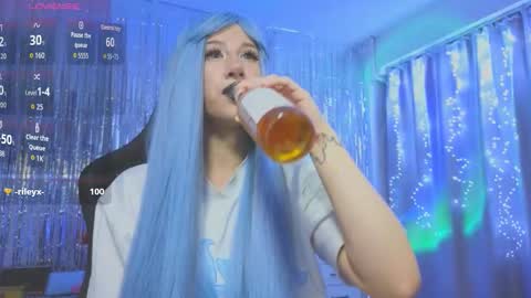 Eva online show from January 6, 4:11 pm