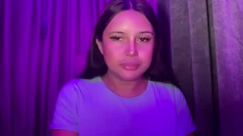 karla online show from April 14, 9:01 am