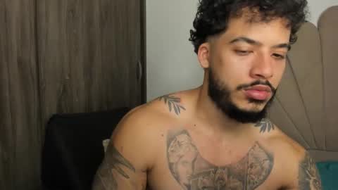 Nei turn green online show from March 15, 1:54 am