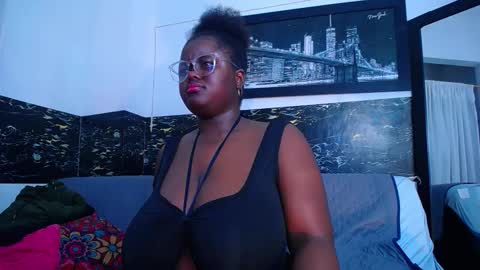  CHIKY  online show from February 17, 2:54 am