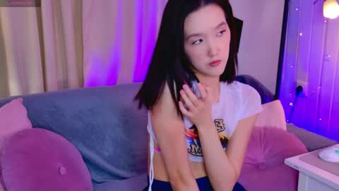 Neko online show from May 8, 3:28 pm