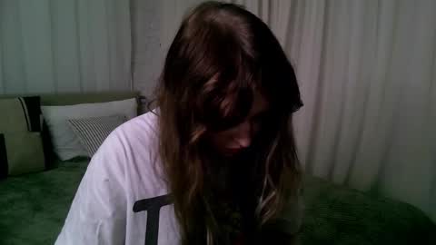 nelly_welly online show from February 20, 2:33 am