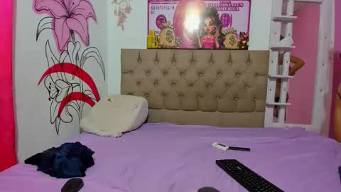 nellys_ online show from February 22, 9:17 pm