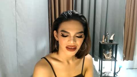 neomi online show from June 3, 4:34 pm