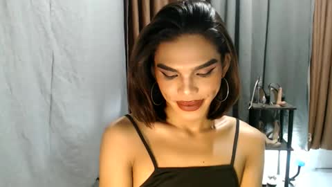neomi online show from May 30, 11:03 pm
