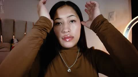 Helena    Every Friday new video for my fan club loves  online show from January 24, 6:14 pm