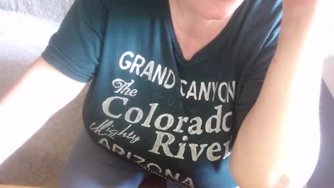 Snapshot of new_milf chatting on September 11, 9:54 am Lilly online show from September 11, 9:54 am