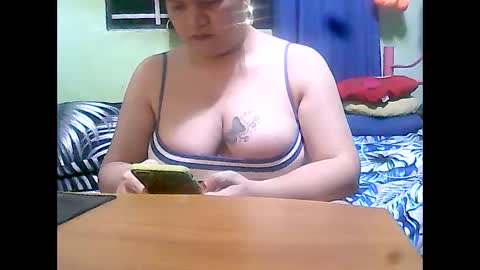 Snapshot of new_taboo_fetishqueen chatting on March 8, 4:06 pm mariapaula online show from March 8, 4:06 pm