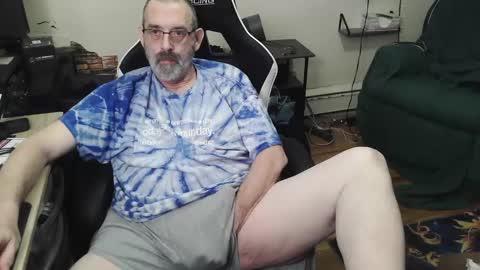 newguy1966 online show from September 28, 5:49 am