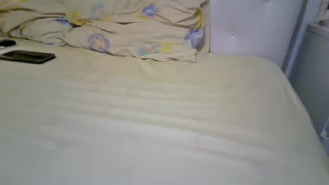 Snapshot of newhotguy92 chatting on October 4, 12:30 am Joh online show from October 4, 12:30 am