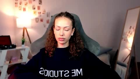 Lilly online show from March 1, 6:17 am