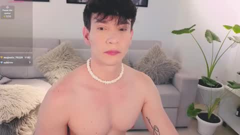 Snapshot of neythan__blaze chatting on September 9, 6:52 pm online show from September 9, 6:52 pm