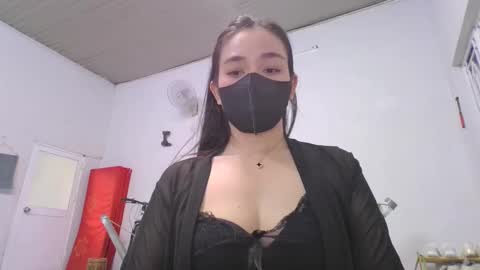 Snapshot of ngan_sexy_vn chatting on October 25, 8:35 am Ngn Ngn online show from October 25, 8:35 am