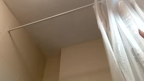 nguyen7788789 online show from September 29, 6:34 am