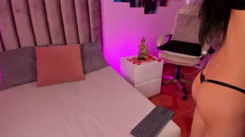 Nico  online show from July 1, 2:04 pm