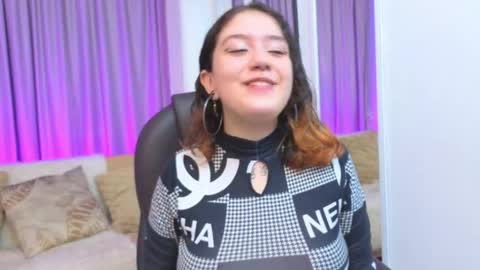 Estefani  online show from April 11, 11:47 am