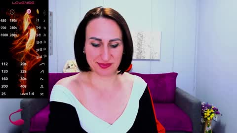 Snapshot of niasmithh chatting on February 19, 6:21 pm niasmithh online show from February 19, 6:21 pm
