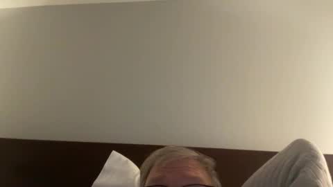 Snapshot of nice_gentle_naughty chatting on February 23, 9:59 pm Nice Gentle Naughty online show from February 23, 9:59 pm