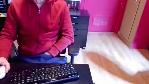 nicecck24 online show from March 9, 4:06 am