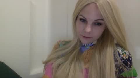 Amber online show from January 19, 2:21 am