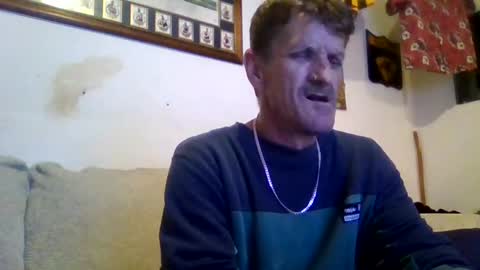 Snapshot of niceozziecockxxx chatting on October 4, 7:55 pm Sexiishaine online show from October 4, 7:55 pm