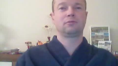 nick1990b online show from January 12, 5:20 pm