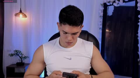 nick fenix online show from April 28, 2:27 am