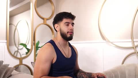 Jhohan online show from December 18, 1:06 pm