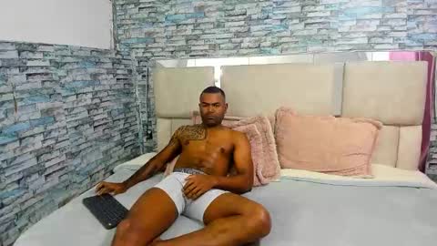 Nick online show from December 17, 12:34 pm