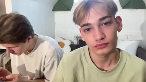 Nick online show from January 3, 8:32 am