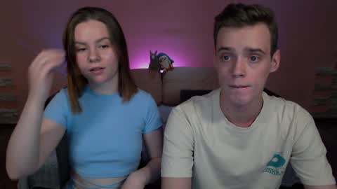 nick and molly online show from December 14, 5:14 pm