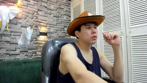 Nickk Wolff online show from November 22, 5:06 am