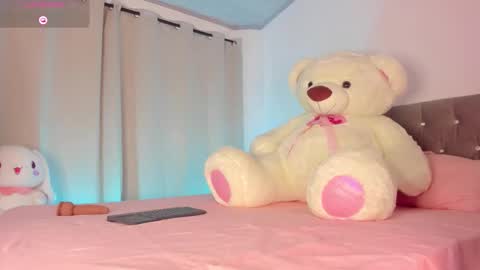 Nicolas online show from September 9, 3:56 pm