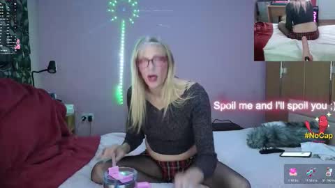 nicktuuk online show from February 1, 12:30 am