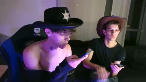 nickvox_ online show from April 9, 12:36 am