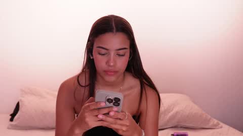 nicky and blake online show from February 25, 6:55 pm