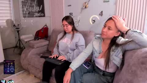 nicky_as online show from February 4, 1:48 pm