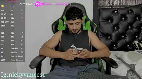 nicky online show from February 23, 9:50 pm