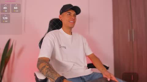 Nicky  online show from November 19, 1:21 pm