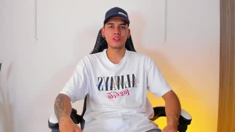 Nicky  online show from September 15, 5:14 pm