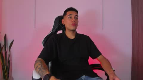 Nicky  online show from September 30, 8:08 pm