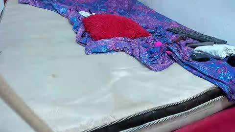 nickyluna online show from March 8, 5:01 pm