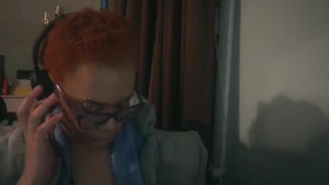 nickythehawtie online show from March 19, 2:17 am