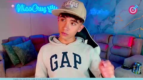 nico online show from February 23, 10:34 pm